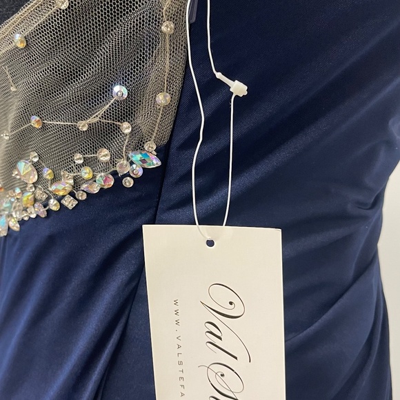 Val Stefani Prom Navy Blue One Shoulder Beaded Mesh Cutout Gown Size 6 Formal - Picture 8 of 13